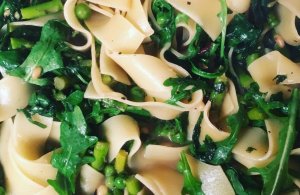 Pasta With Asparagus, Peas & Arugula Recipe Image