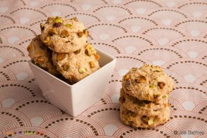 Bean Cookies With Cardamom & Pistachio Recipe Image