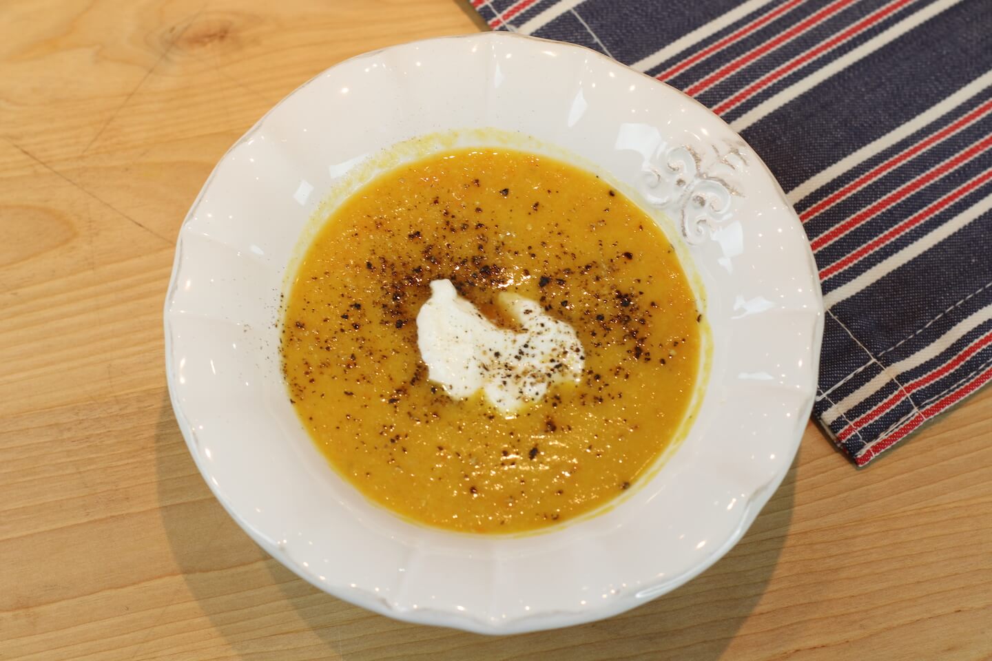 Gingery Carrot & Lentil Soup Recipe Image