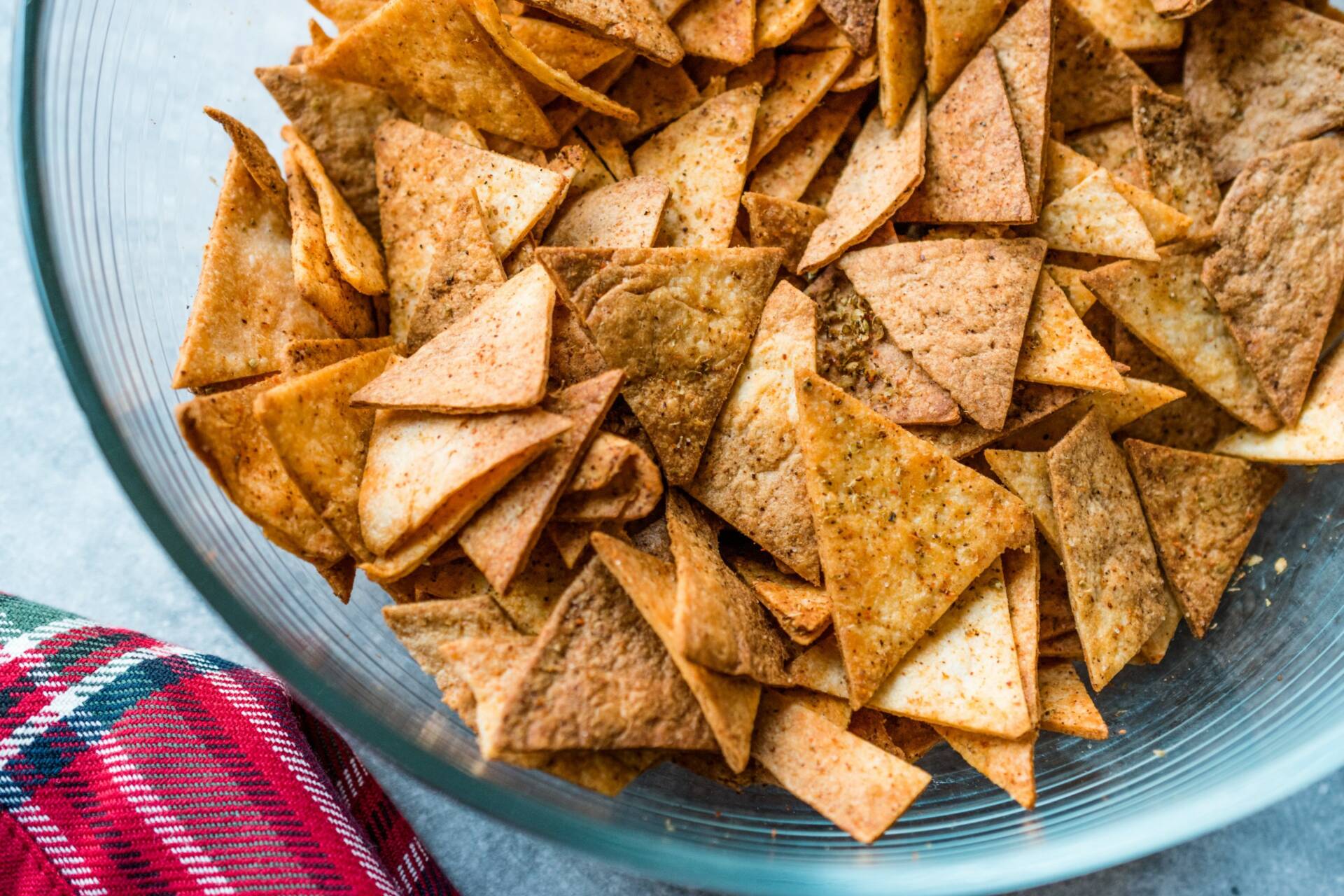 Baked Whole Wheat Tortilla Chips