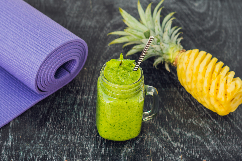 Pineapple Basil smoothie- anti-cancer recipes- cook for your life