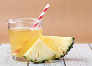 Bebida tropical hidratante Recipe Image