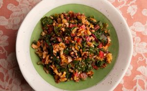 Ensalada de Acelgas Cocidas con Nueces Recipe Image